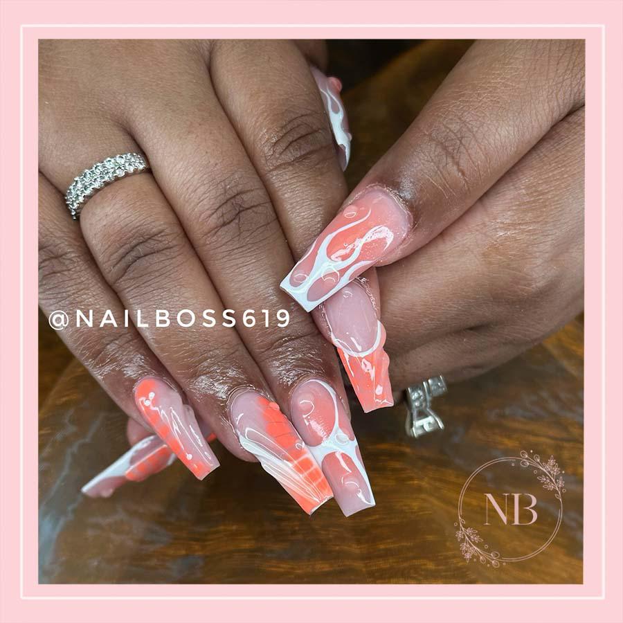 Minimalist nail design